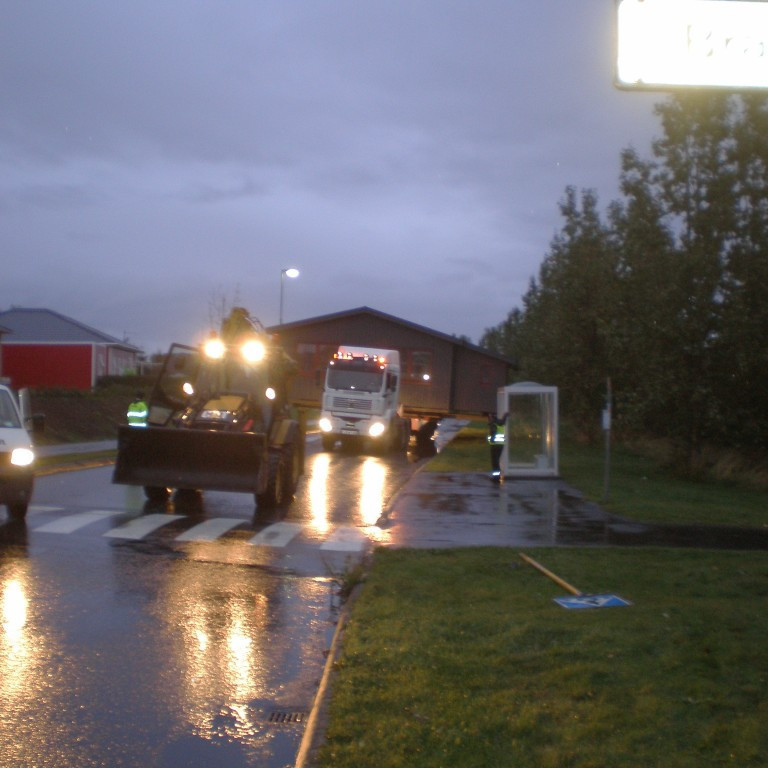 Húsið var 10 metra breytt og 5,77 á hæð