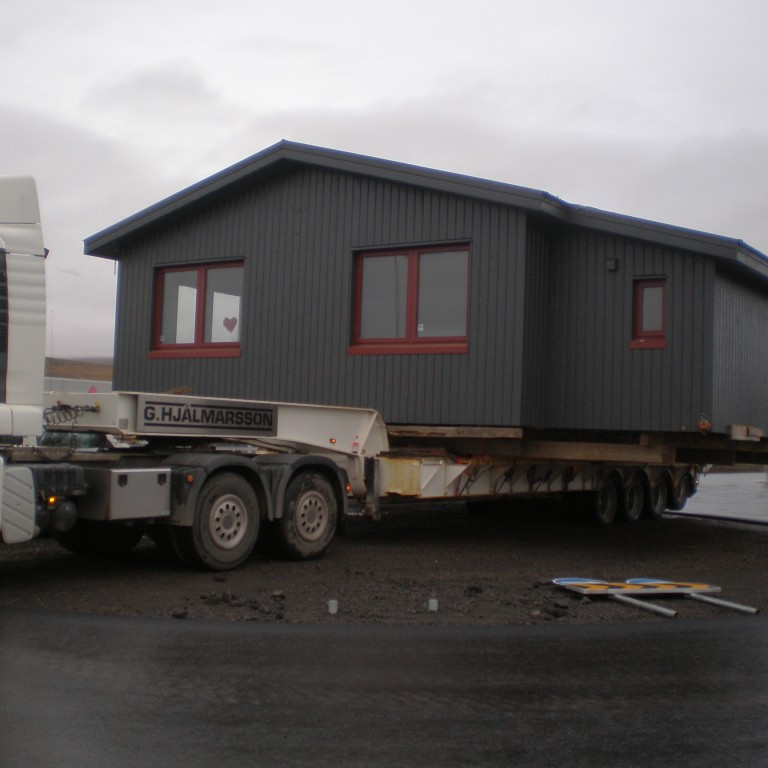 Hér var stoppað á miðju hringtorgi í kaffipásu